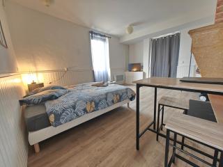 Studio entier proche des commerces - 1 à 2 pers - - 1