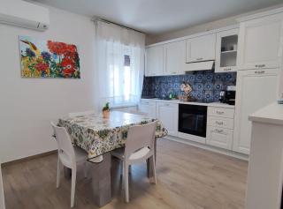 Sweet Apartment - Centre - Peschiera del Garda - 0