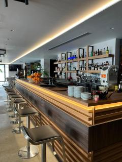 Joelle Premium Hotel - Sarandë - 5