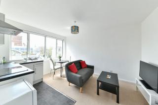 Cosy 1BR South Kensington apartment - 3