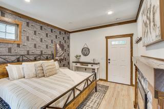 Cle Elum Cabin with Hot Tub, Fire Pit and Deck! - Cle Elum - 1