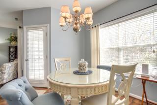 Community Pool and Private Balcony Chic Lewes Gem - 3