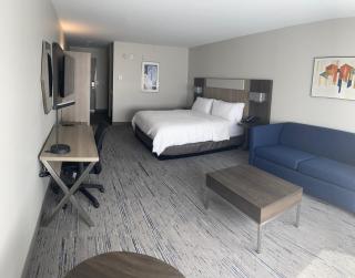 Holiday Inn Express & Suites Muskegon - Grand Haven by IHG - 3