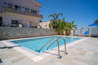 holiday inn endless summer - Alcamo - 6