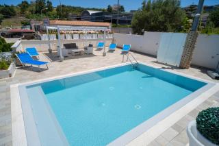 holiday inn endless summer - Alcamo - 1