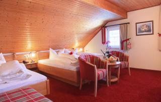 Landhotel Zur Grünen Kutte - 9