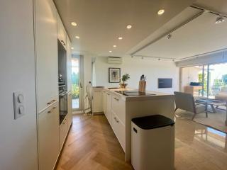 Le Bluebay - Luxurious 2 bedrooms seaview swimming pool carpark - 7