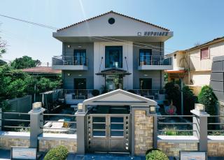 Niriides Apartments - 0