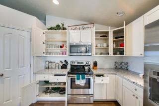 True Blue Family Home - Meridian - 1