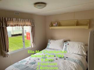 Golden Palm 8 Birth Caravan TM2 - Chapel Saint Leonards - 5