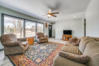 Wausau Home with Yard 1 Mi to Granite Peak Ski Area - Wausau - 0