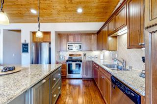 Chalet Bella - Truckee - 6