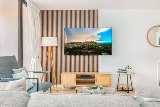 Tastefully Remodeled Apt with Mountain View & Free Parking! - Honolulu - 2