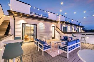 NEW Nash Eras - 15 Beds - Hot Tub on Rooftop Deck - Nashville - 1