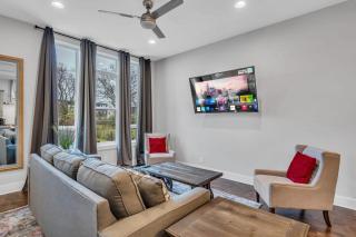 NEW Luxe 4BR 12 Beds - RoofDeck Views - Chefs Kitchen - Nashville - 5