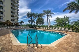 Fort Myers Beach Studio - Sunset and Ocean Views! - Fort Myers Beach - 8