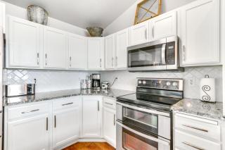 Spokane Valley Home with Fire Pit - 1 Mi to Trails! - Spokane Valley - 2
