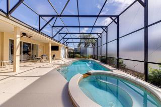 #410-Beautiful 4 bed south facing pool property with spa and BBQ grill - Davenport - 2