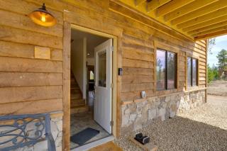 Luxe Cabin w/Hot Tub and Amazing Views - 1