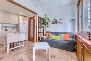 Vivienda Turística, Refugio Azkue Encanto y Comodidad - Bilbau - 3