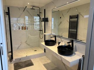 Appartement cosy vu Tour Eiffel - Courbevoie - 1