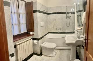 Appartamenti di Castel Pietraio - 1