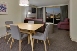 Crowne Plaza Dallas Downtown by IHG - 4