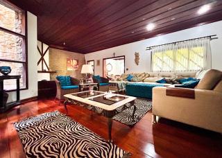 Incrivel casa com lazer completo e WiFi -Ibiuna SP - 8