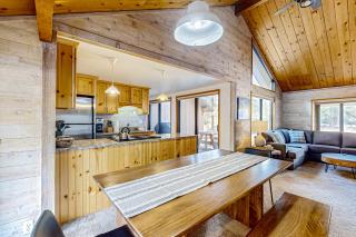 The Mountain Perch, Cabin 7 - Sunriver - 3