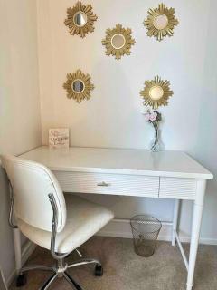 Luxe Marina Del Rey Apartment,Parking, Gym, Pool, jacuzzi,BBQ - Los Angeles - 4