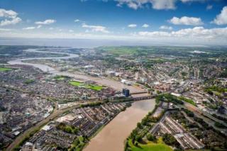 Convenient & cosy 3 bed house - Newport - 8