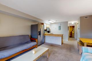 Jockey Beach Club 235 - 5