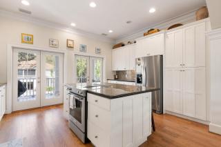 Wolfe Cottage - 2225 Bruce Drive - Saint Simons Island - 1