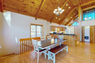 Mountain Hideaway - Almond - 4