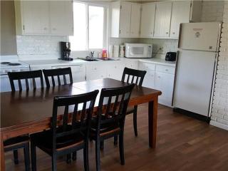 Beach House Sleep 20 with VIP pkg, Bachelor Parties Welcomed - Lake Ozark - 1