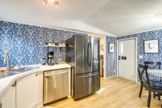 12 Mi to Dollywood Private Sevierville Cabin! - 2