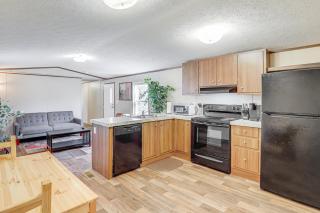 Pet-Friendly Home about 5 Mi to Blue Ridge Parkway! - Asheville - 4