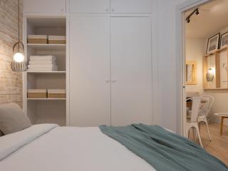 ´Vicens Gem´ Private terrace HS Wi-Fi in Gracia by MyRentalHost - 3