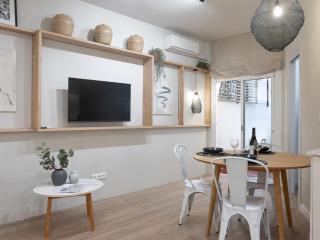 ´Vicens Gem´ Private terrace HS Wi-Fi in Gracia by MyRentalHost - 1