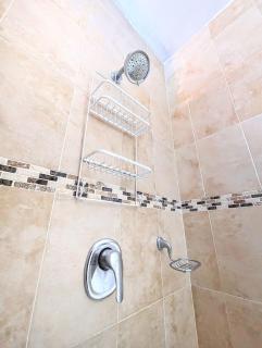 Yc 701-B l Habitacion en av Balboa - 2