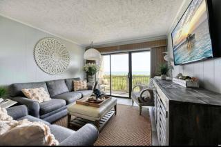 New! Oceanfront Sunrise Retreat- Breathtaking View - Myrtle Beach - 5