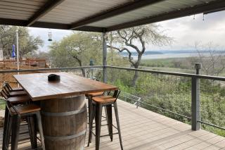 Lake Bluff Retreat - Canyon Lake - 0