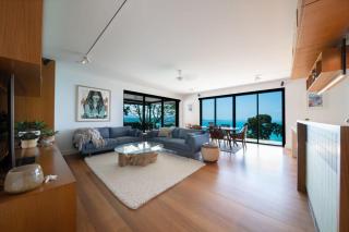 'Whitsunday Blue' Luxury Home with Ocean Views - Airlie Beach - 4