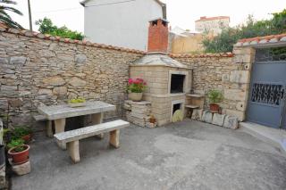 Apartments by the sea Sutivan, Brac - 22771 - 3