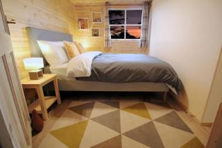 Scandi Cabin On A Hill, With Stunning Views Across Cornwall - 1