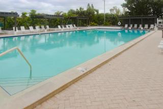 Island Breeze Sanctuary - Longboat Key - 6