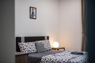 A Cozy & Stylish Apt at Suasana Suites JB - Johor Bahru - 1