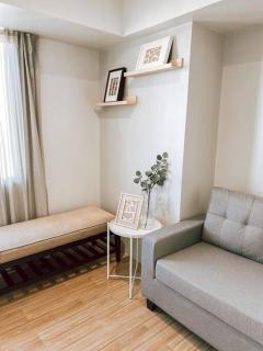 One Bedroom with Pool at Avida Tower 1 Ayala IT Park - Cebu City - 1