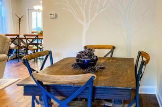 Creekside Farmhouse - Hendersonville - 1