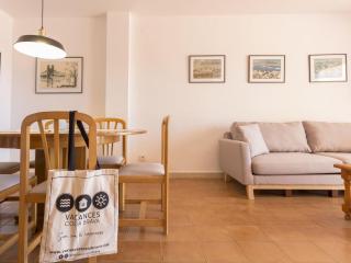 Apartamento en la Playa de Riells con Terraza Grande, Parking y Wifi - ES-325-2 - Torroella de Montgrí - 4